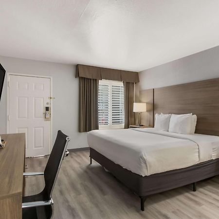 Surestay Plus Hotel By Best Western Tempe University 外观 照片