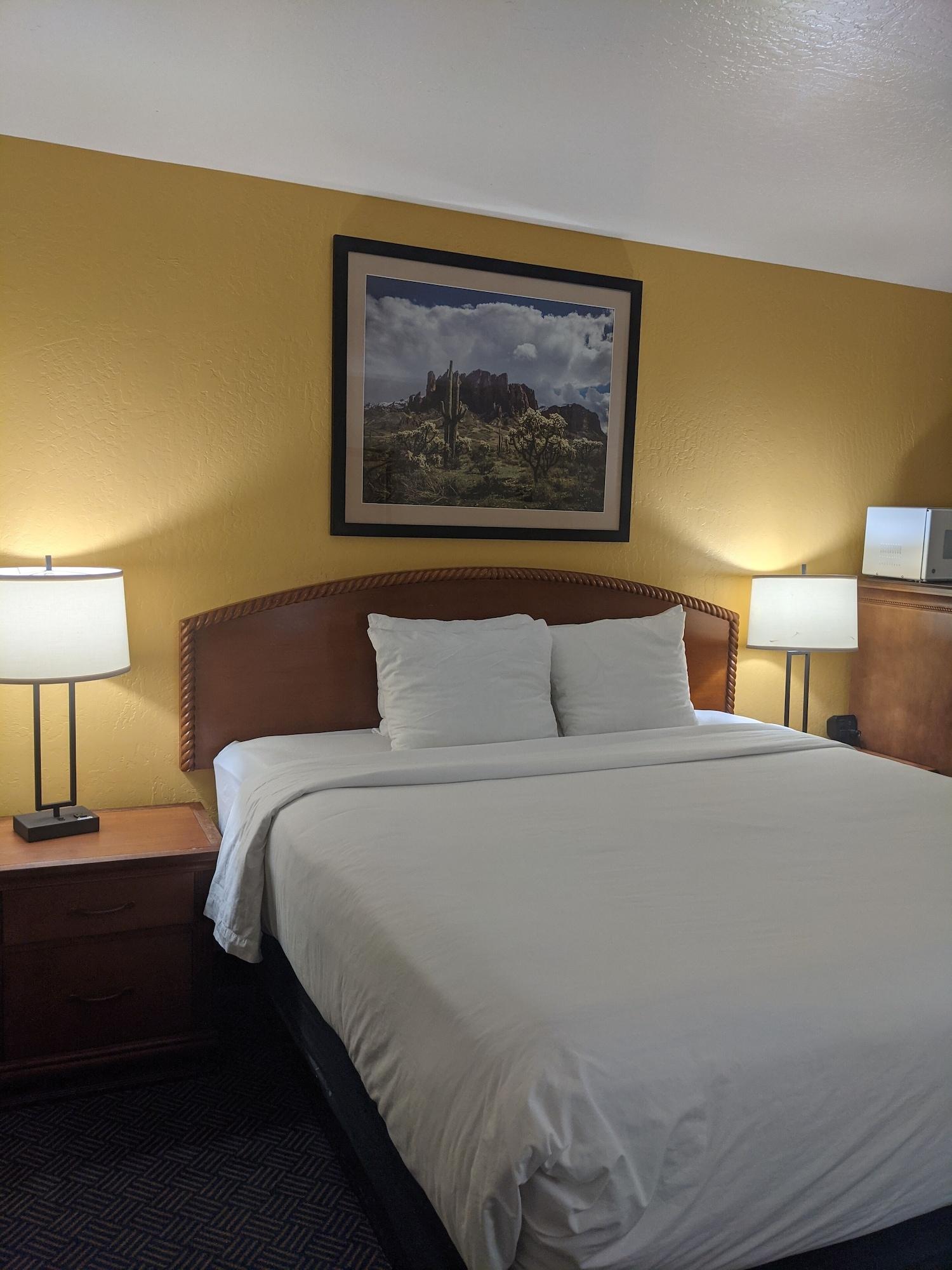 Surestay Plus Hotel By Best Western Tempe University 外观 照片