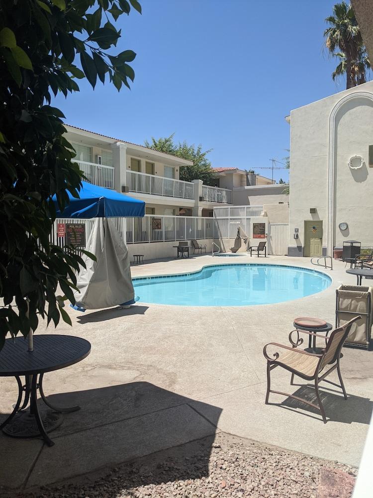 Surestay Plus Hotel By Best Western Tempe University 外观 照片