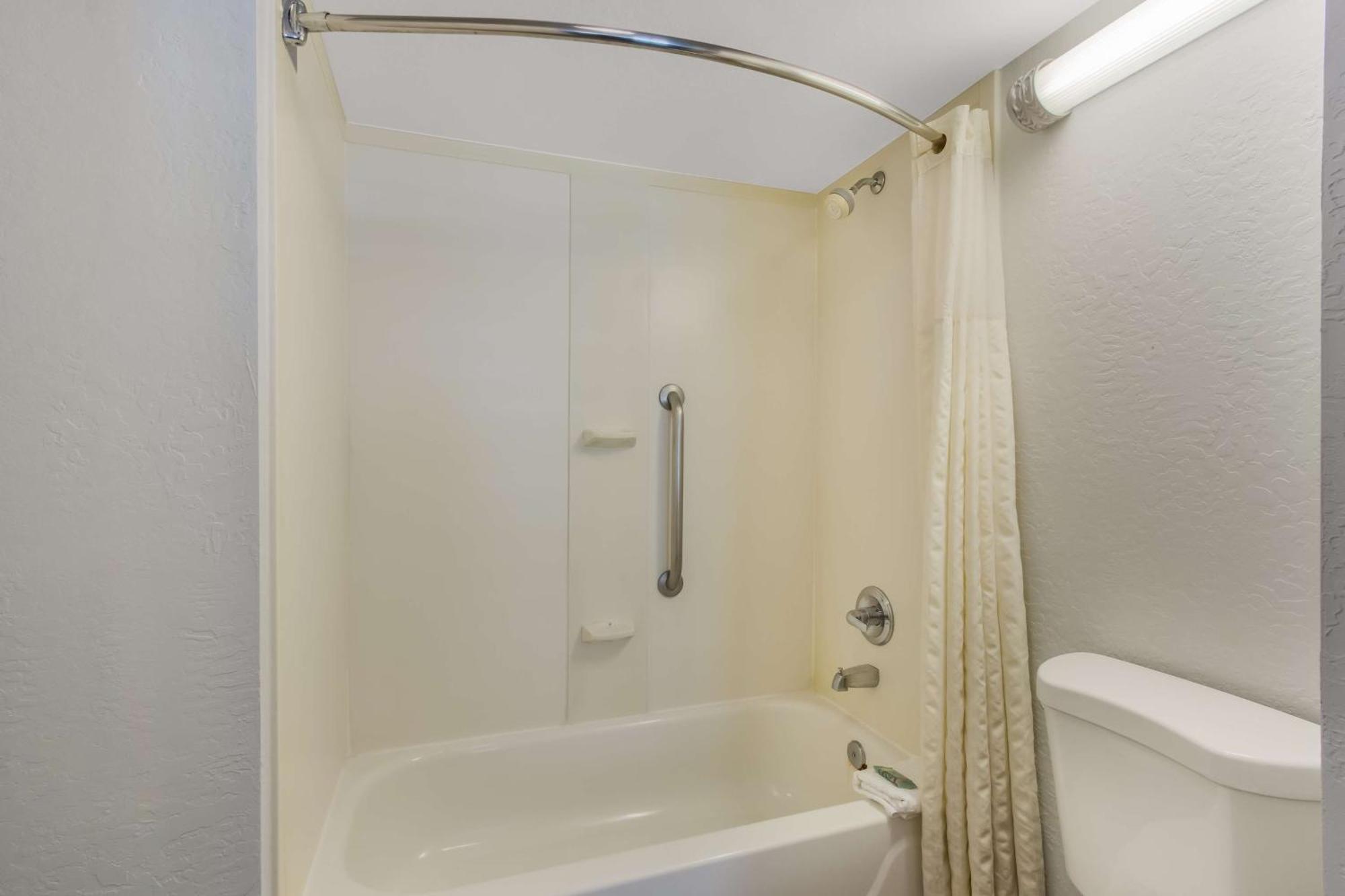 Surestay Plus Hotel By Best Western Tempe University 外观 照片