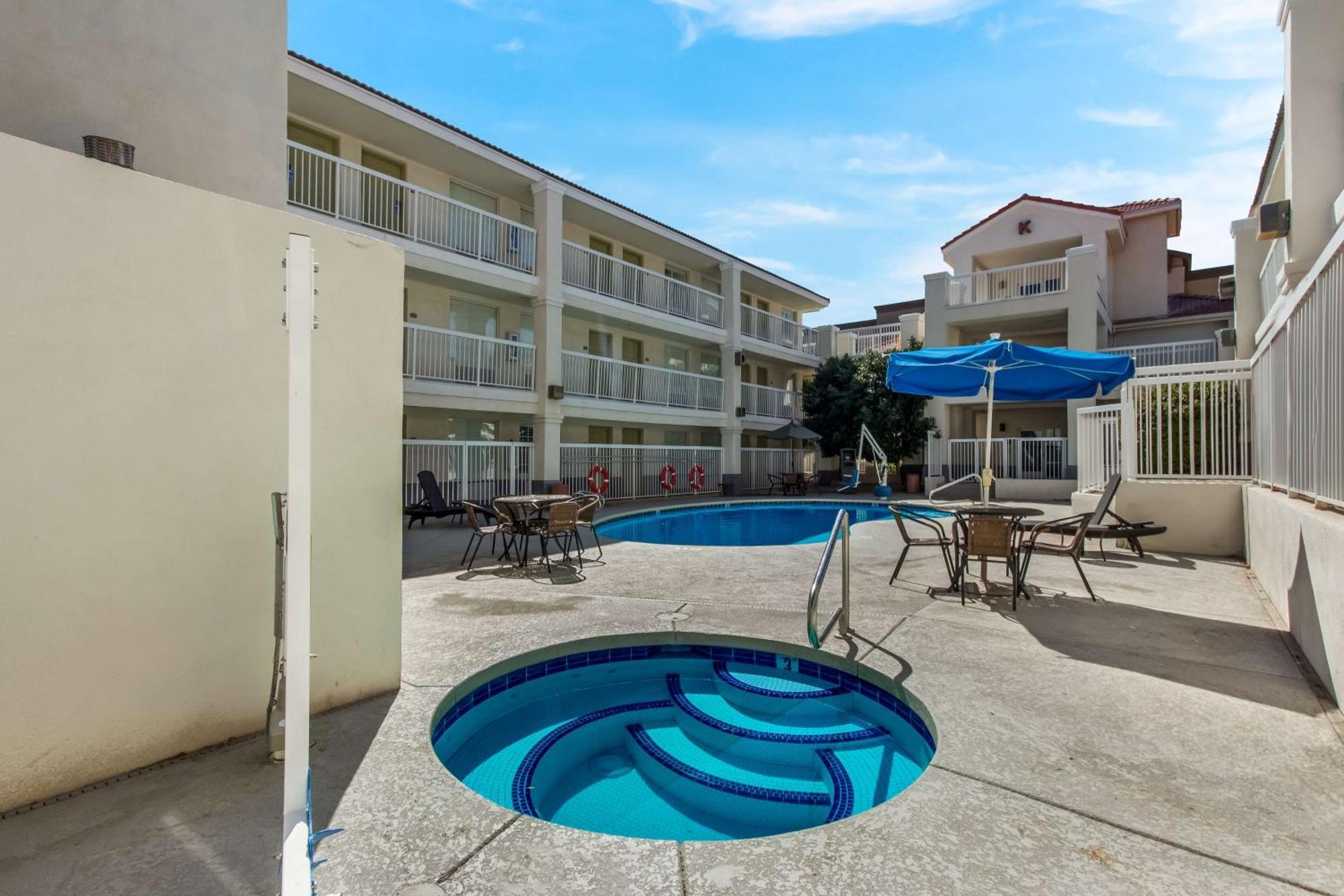 Surestay Plus Hotel By Best Western Tempe University 外观 照片